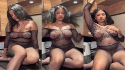 Yajna Seni Porn Video - Yajna Seni Boob Show in See Through Black Top