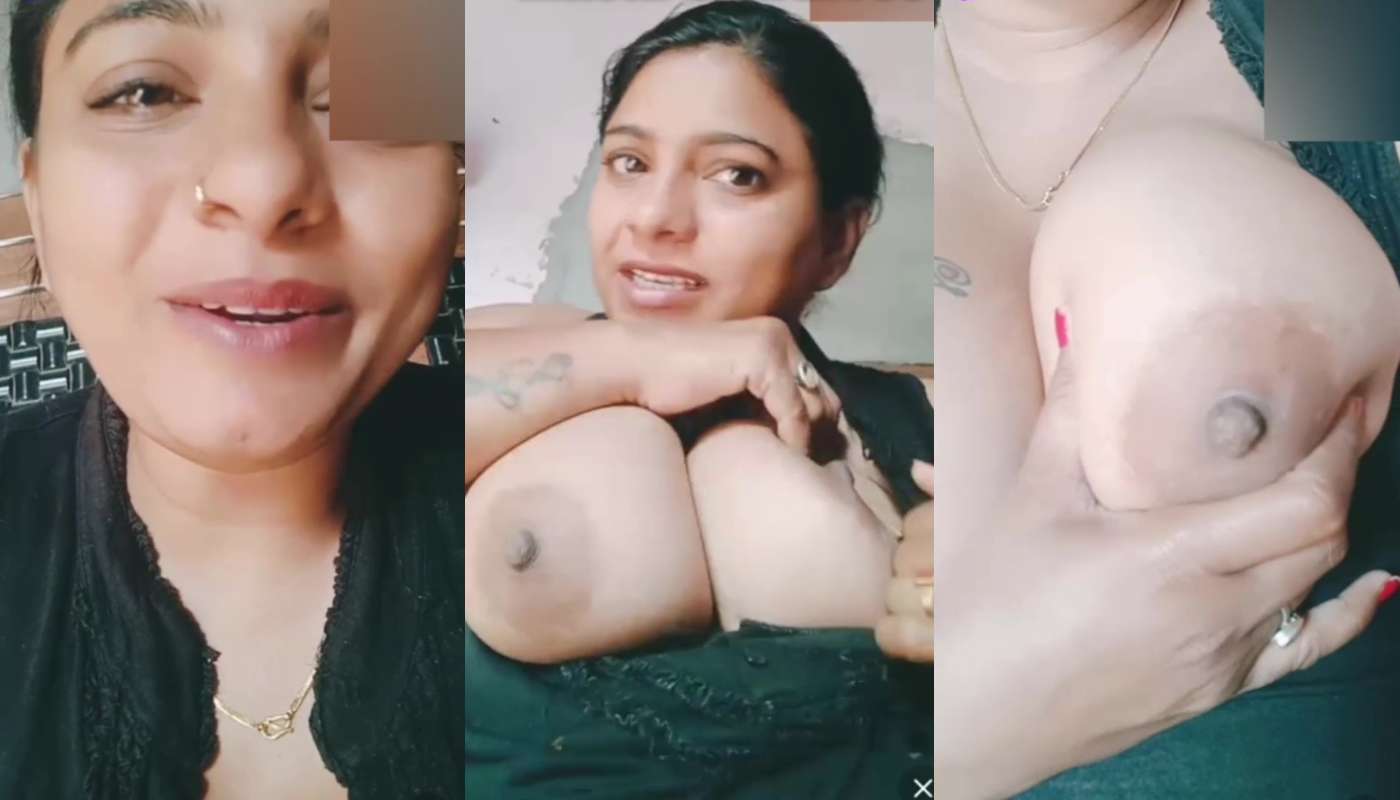 Dimple Pulls Her Juicy Tits Out of Dress on Chamet With face