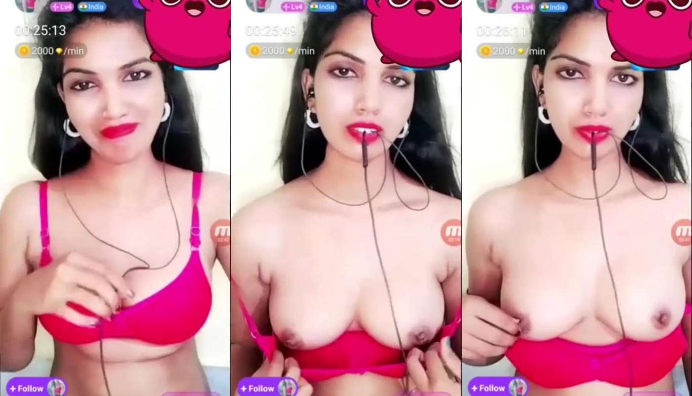 CUTE PRIYA Showing Boobs on Chamet Live with Face